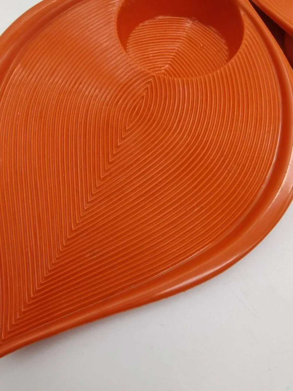 4 Vintage MCM Orange Snack Plates, Plastic Chip Dip Trays Atomic Kitchen Decor